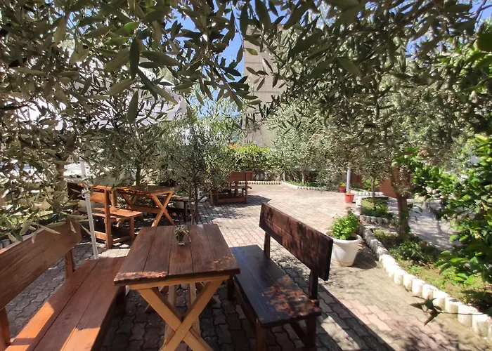 Elvish Garden Boutique B&B
